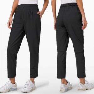 Lululemon | Essential Trouser Pant